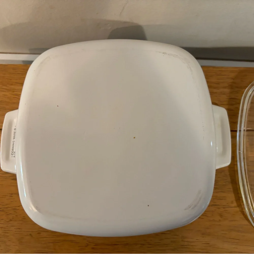 Corning Ware Spice of Life L'Echalote 1 quart casserole dish with glass lid